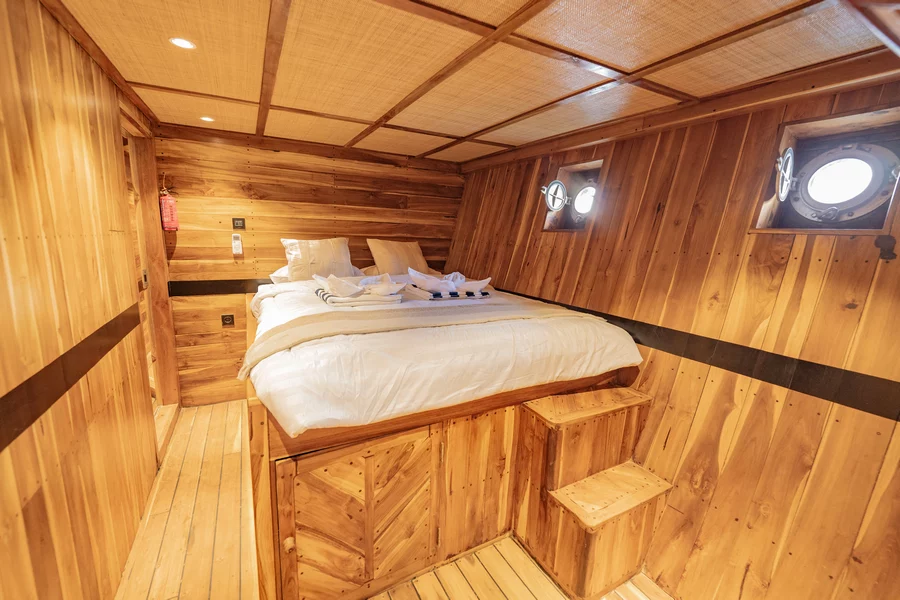 Superior Cabin