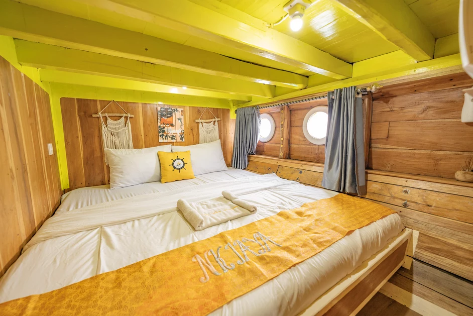Superior Cabin 2